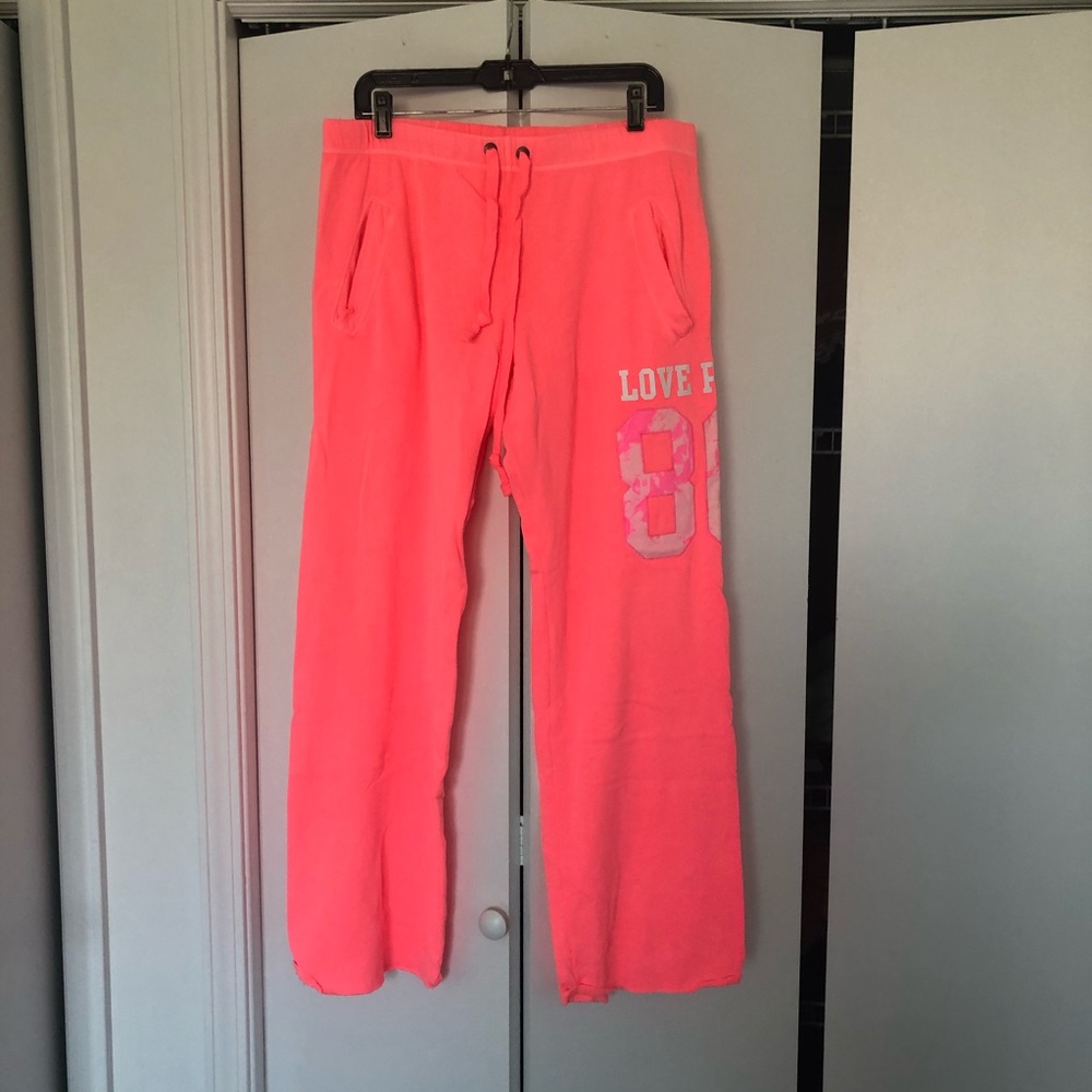 New VS Pink Sweatpants